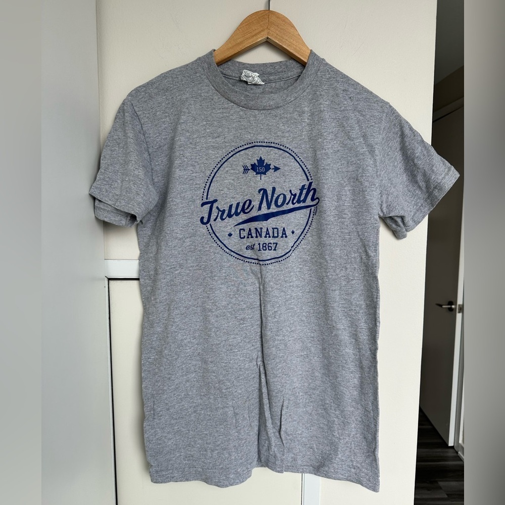 Alstyle Gray True North T-Shirt for Women - Picture 2 of 7